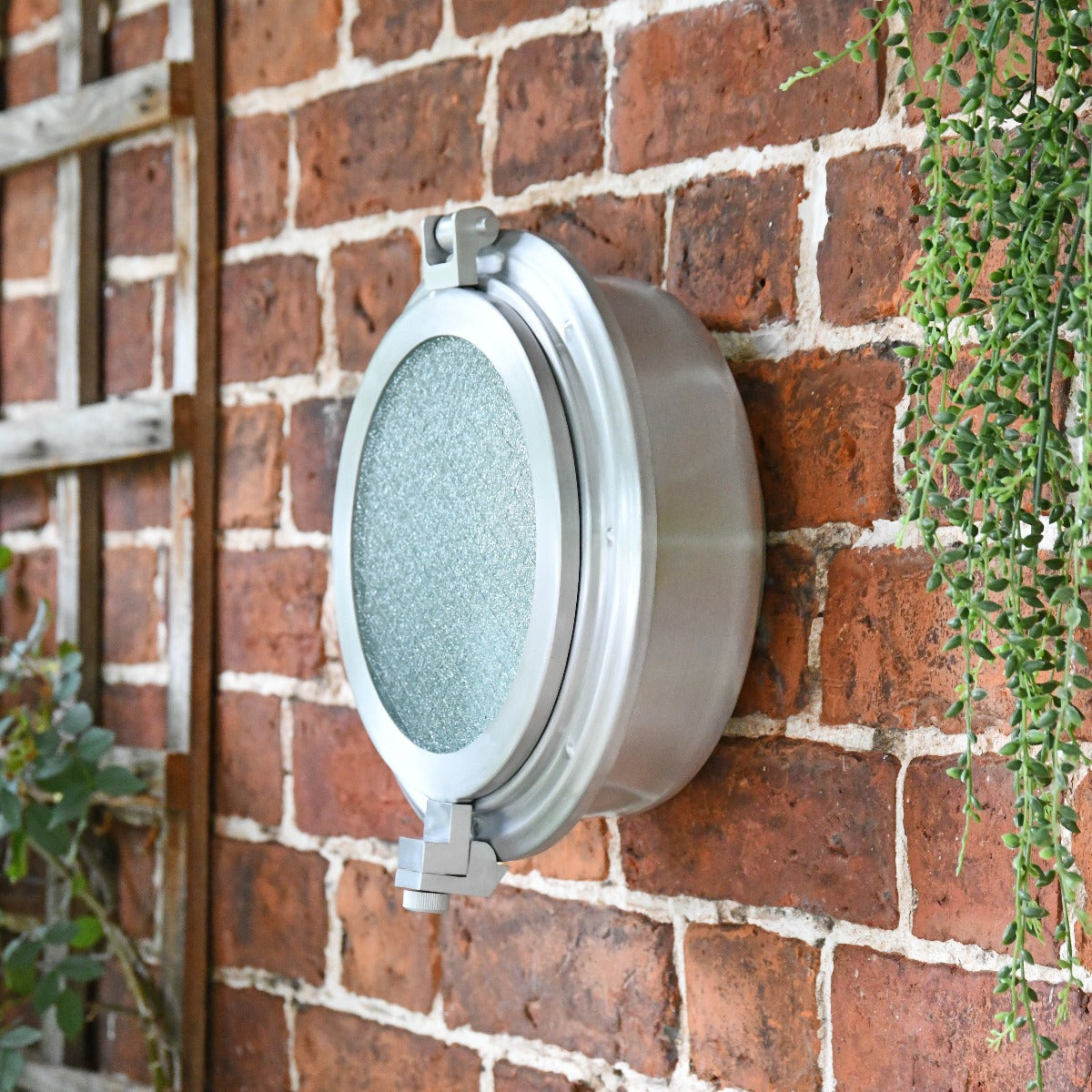Matte Silver Modern Bulk Head Style Wall Light