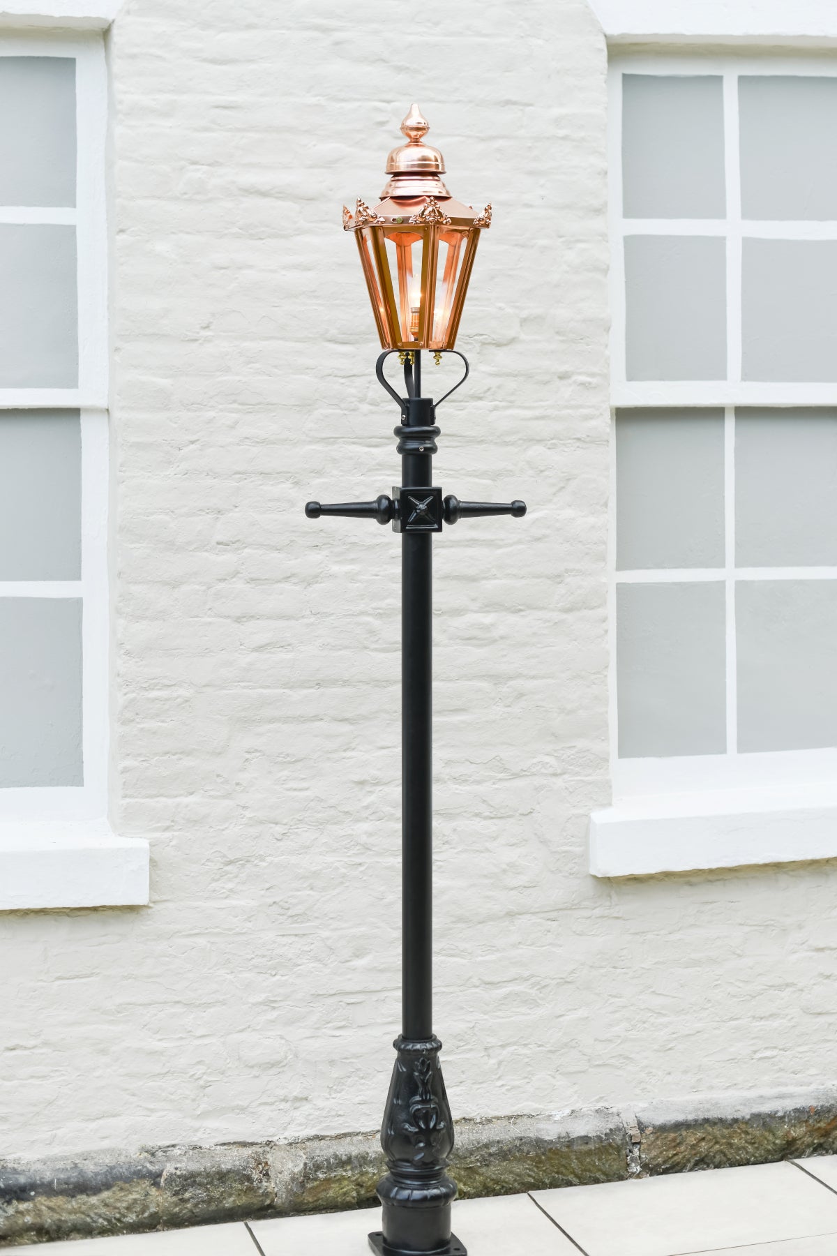 The 'Beatrice' Small Copper Victorian Hexagon Lamp Post