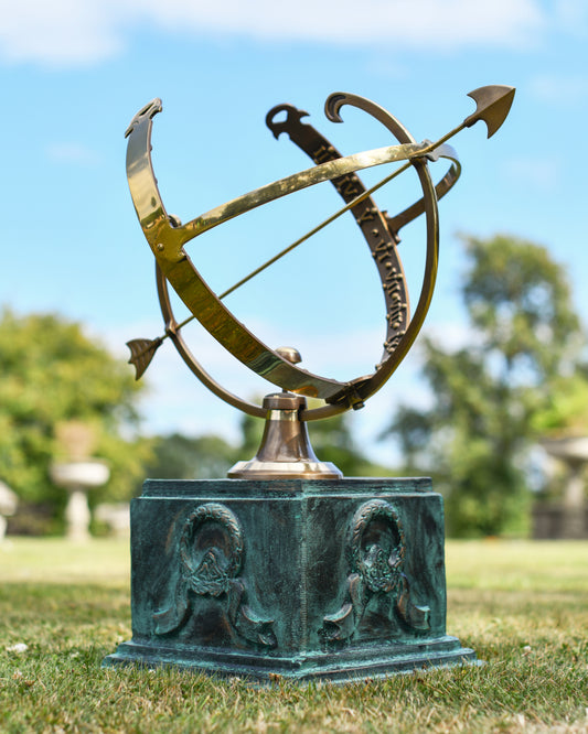 Small Verdigris 'Ghirlanda' Pillar