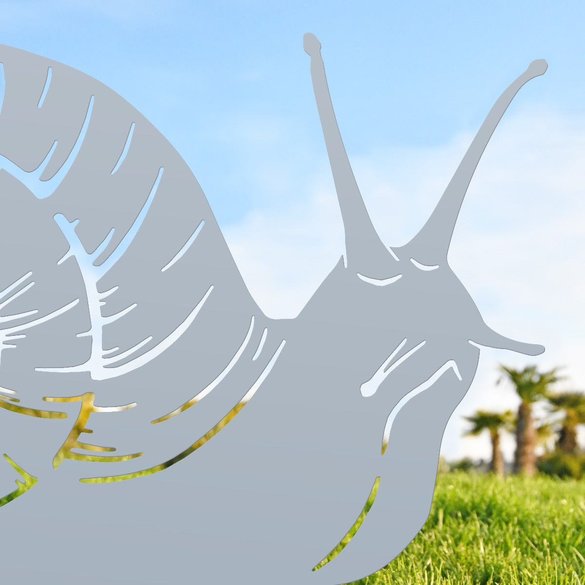 Snail Garden Sheet Steel Silhouette In Silver