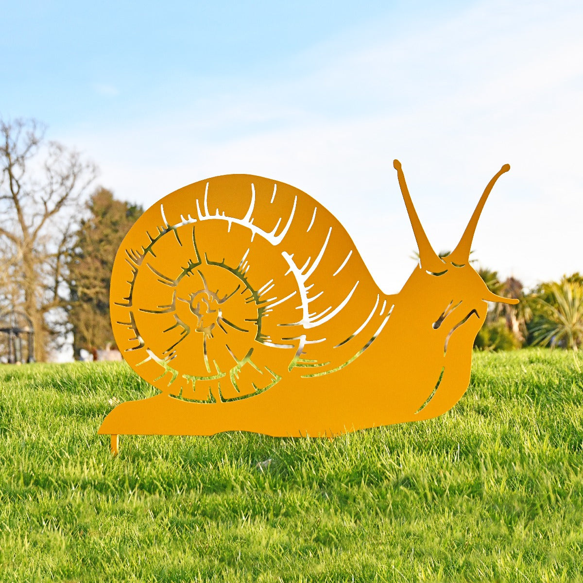 Snail Garden Sheet Steel Silhouette In Yellow