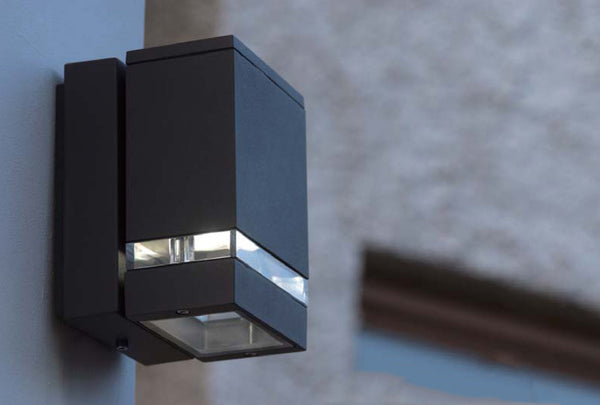 Squared LED Wall Light