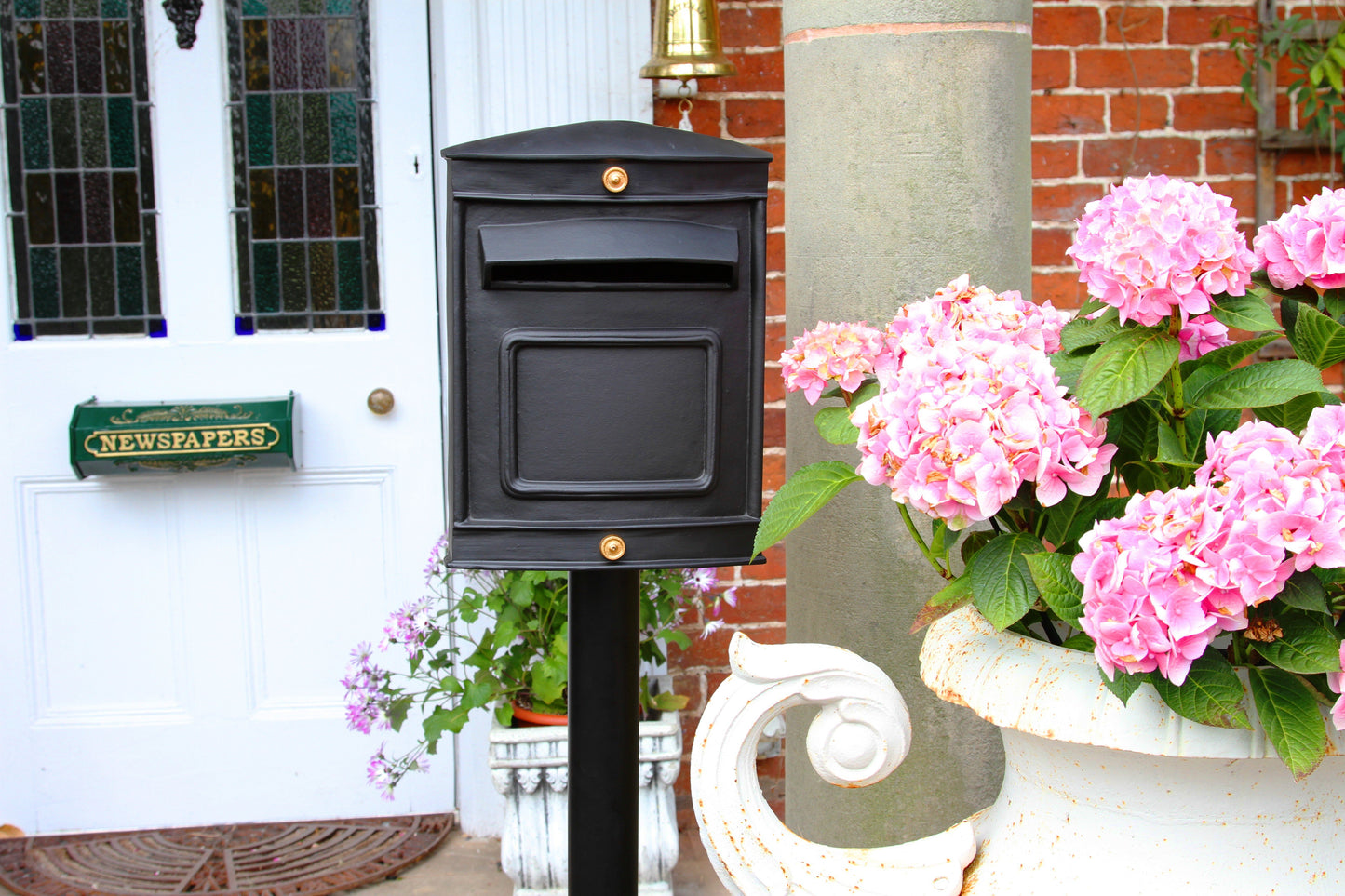 stafford rear opening post box black close