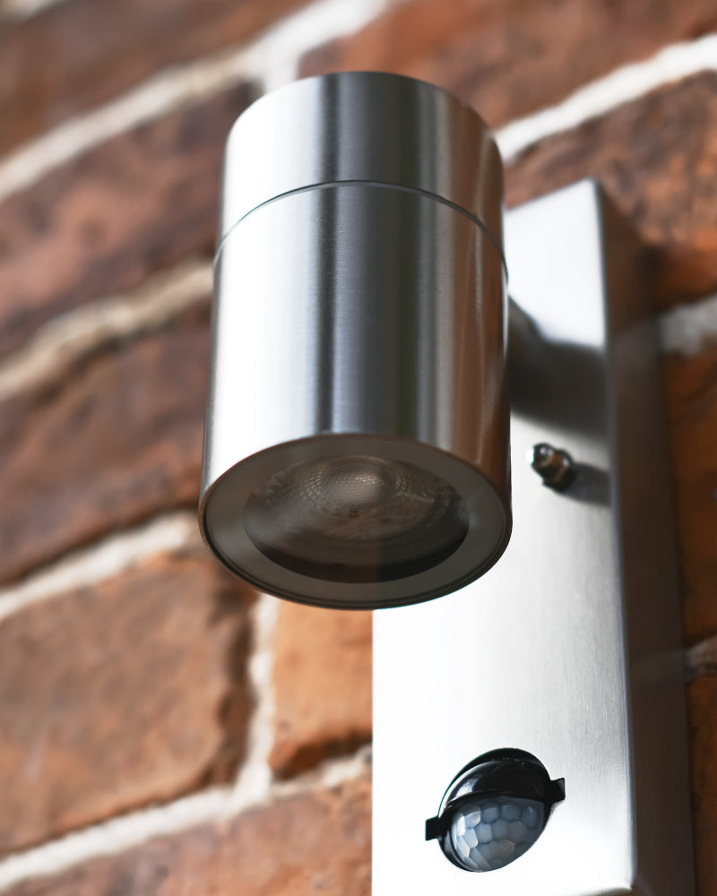 Underneath view of the wall light 