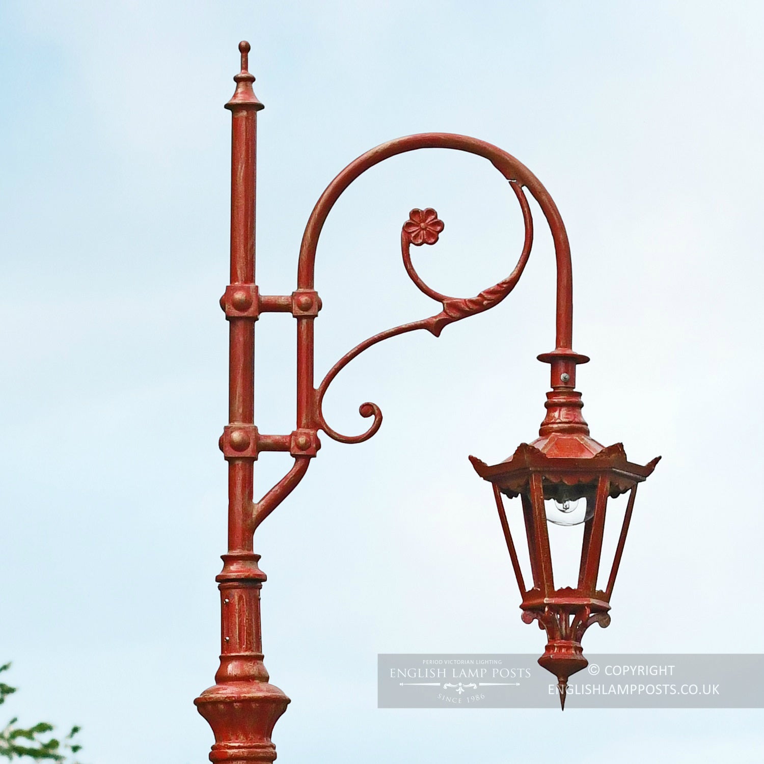 Suspended Luminaire On Lamp Post Bracket