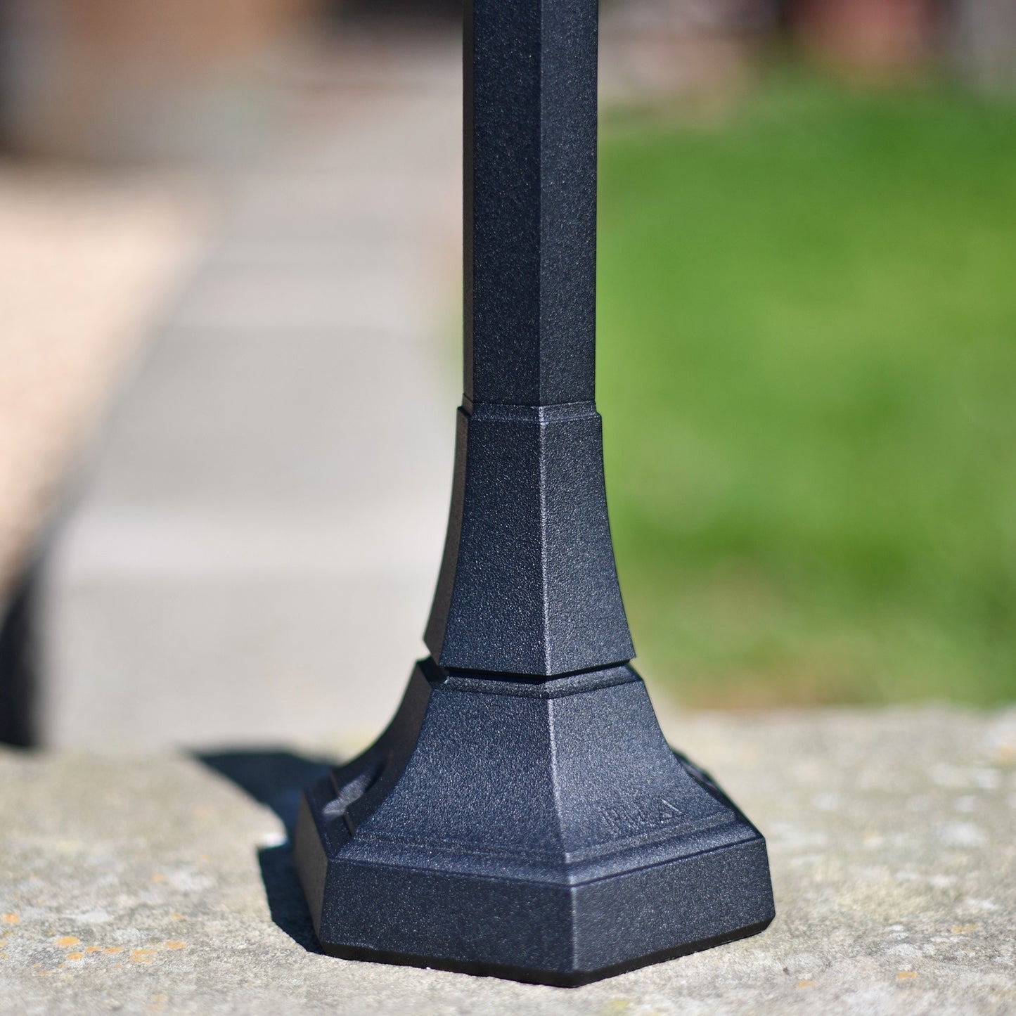 Black Classical Tall Pillar Driveway Light