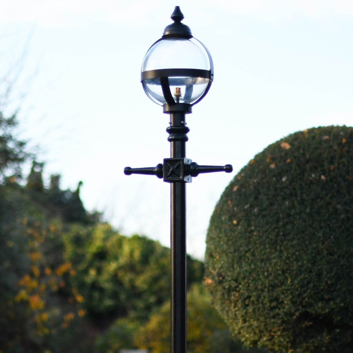 "The Calgary" Glass Globe Garden Lamp Post