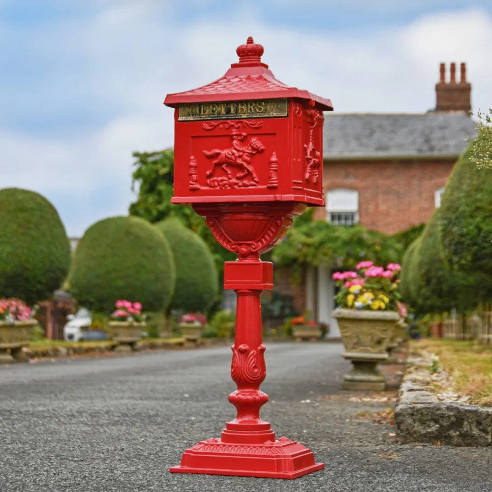 Angled view of the 'The Huntley' in a driveway