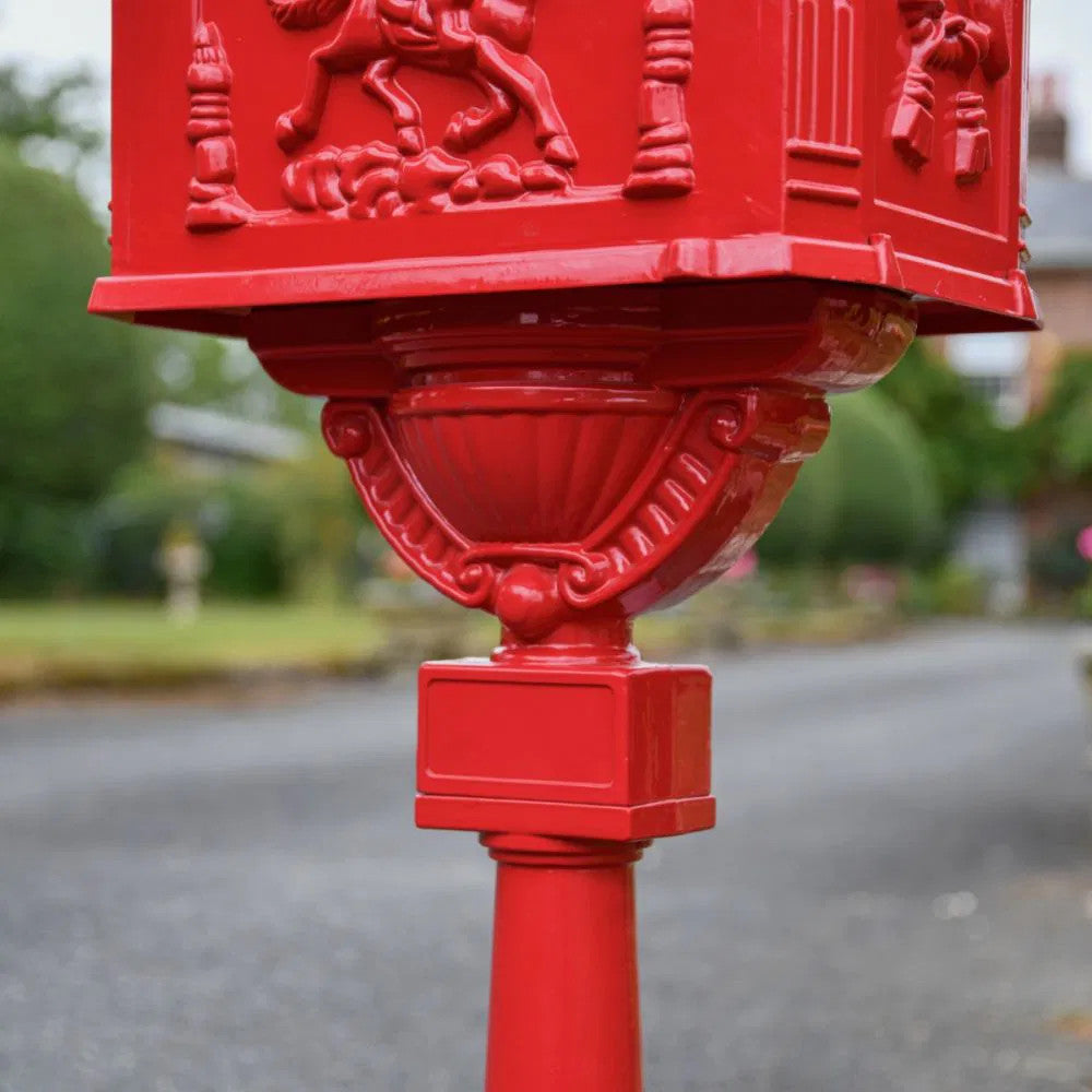 Close up of the ornate detailing 