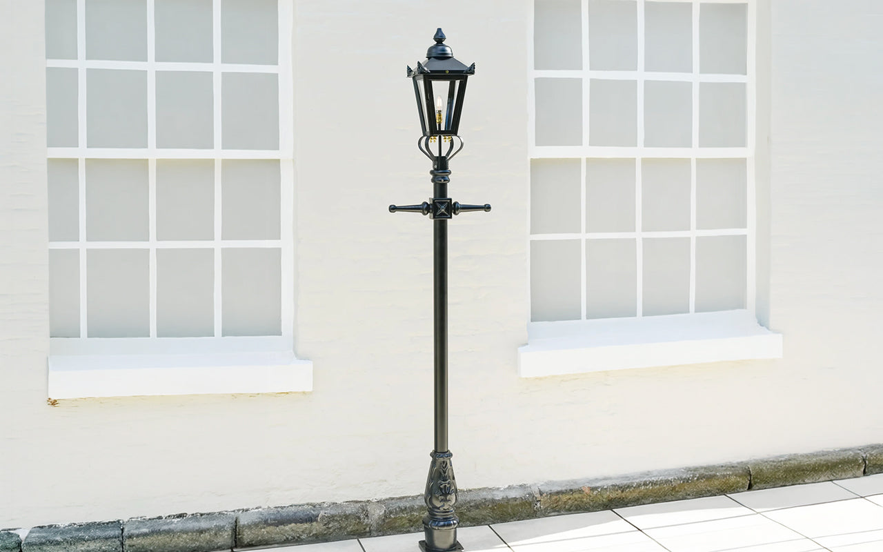 Load video: Victorian Lamp Post 2.3m - Best Seller