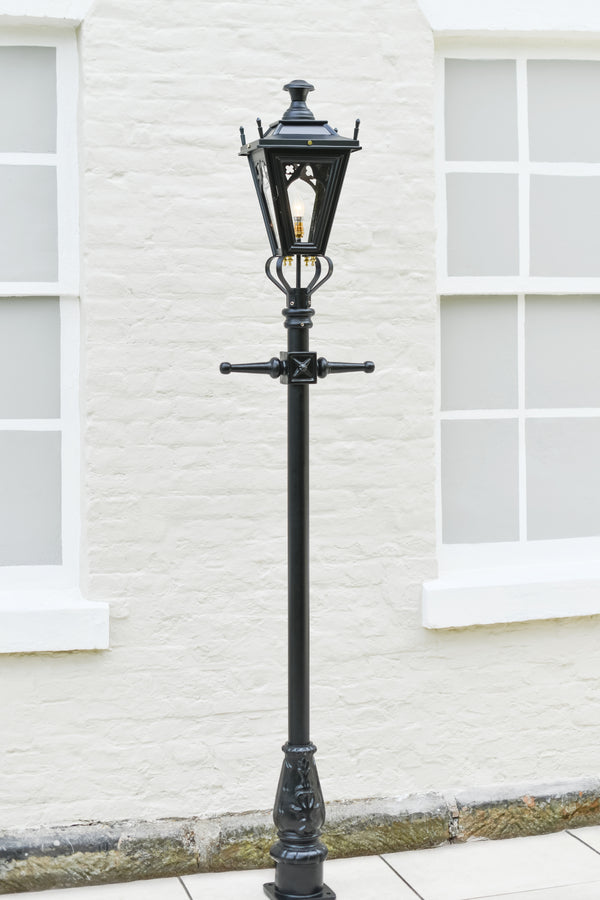 The 'Midnight Beacon' Gothic Lamp Post - 2.3m