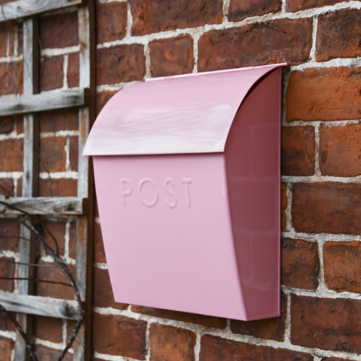 The 'Montcour' post box in situ