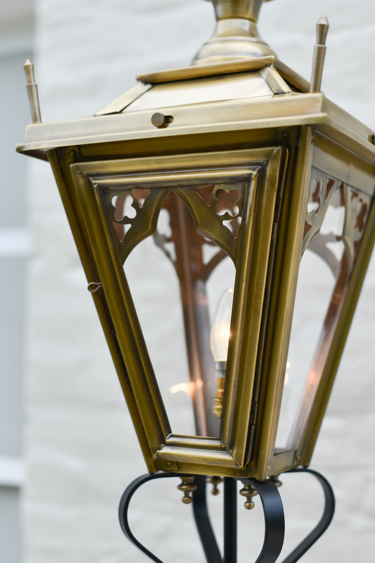 Close up of the Gothic lantern framework 