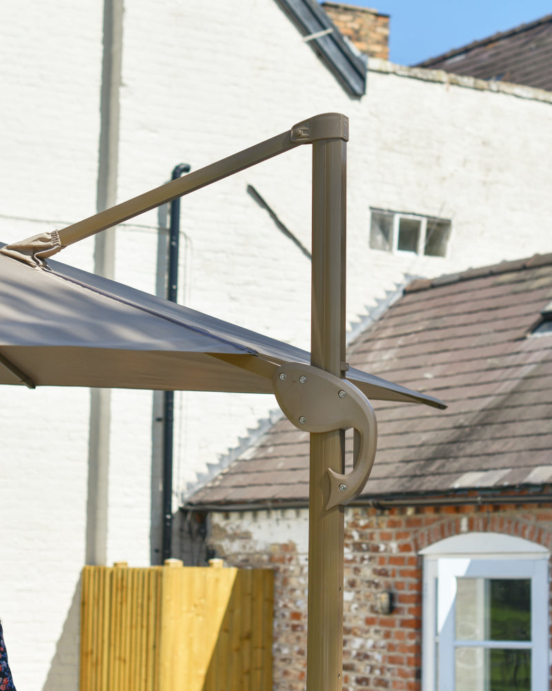 View of the umbrella arm bracket