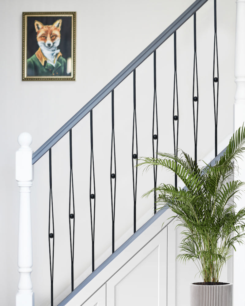 'Thorpe' Division Stair Spindle 