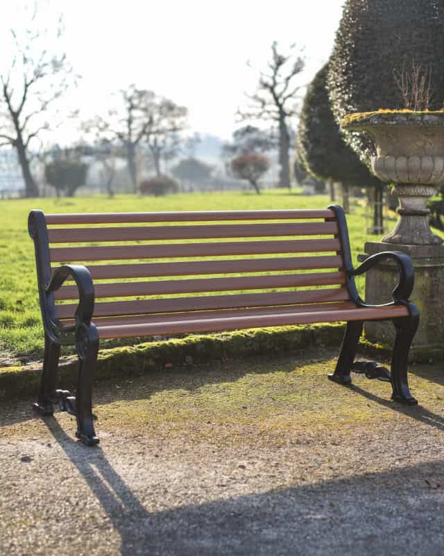 'Mentmore' Wooden Garden Bench - thumbnail