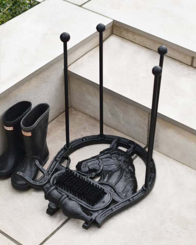 'Caballo' Black Horse Boot Cleaner And Stand - thumbnail