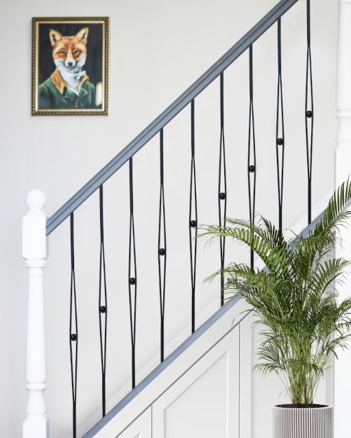 'Thorpe' Division Stair Spindle 