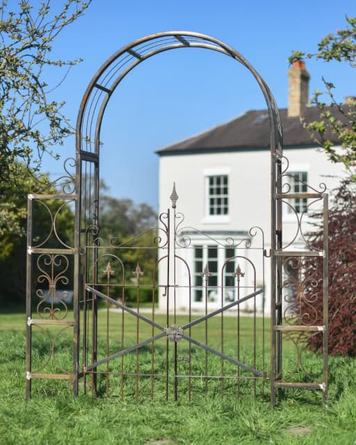 'Henbury' Embellished Lacquered Rose Arch With Gate - thumbnail