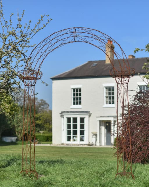 'Hockenhull' Wired Steel Rustic Rose Arch - thumbnail