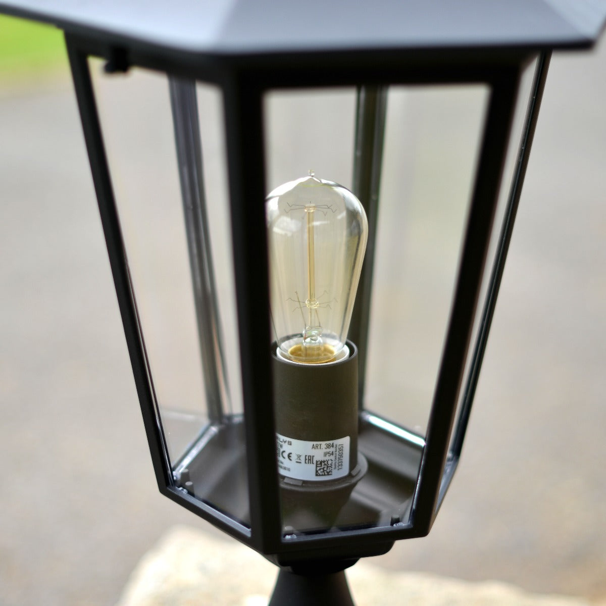 Standard Traditional Hexagonal Pillar Light
