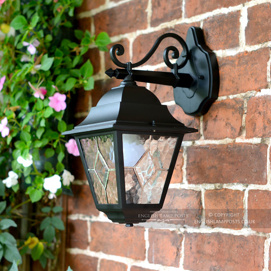 Traditional Coach House Top Fix Wall Lantern