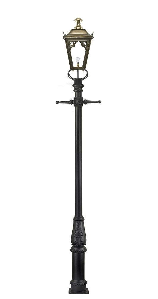 'Knightsbridge' 3.7m Polished Brass Lamp Post Set