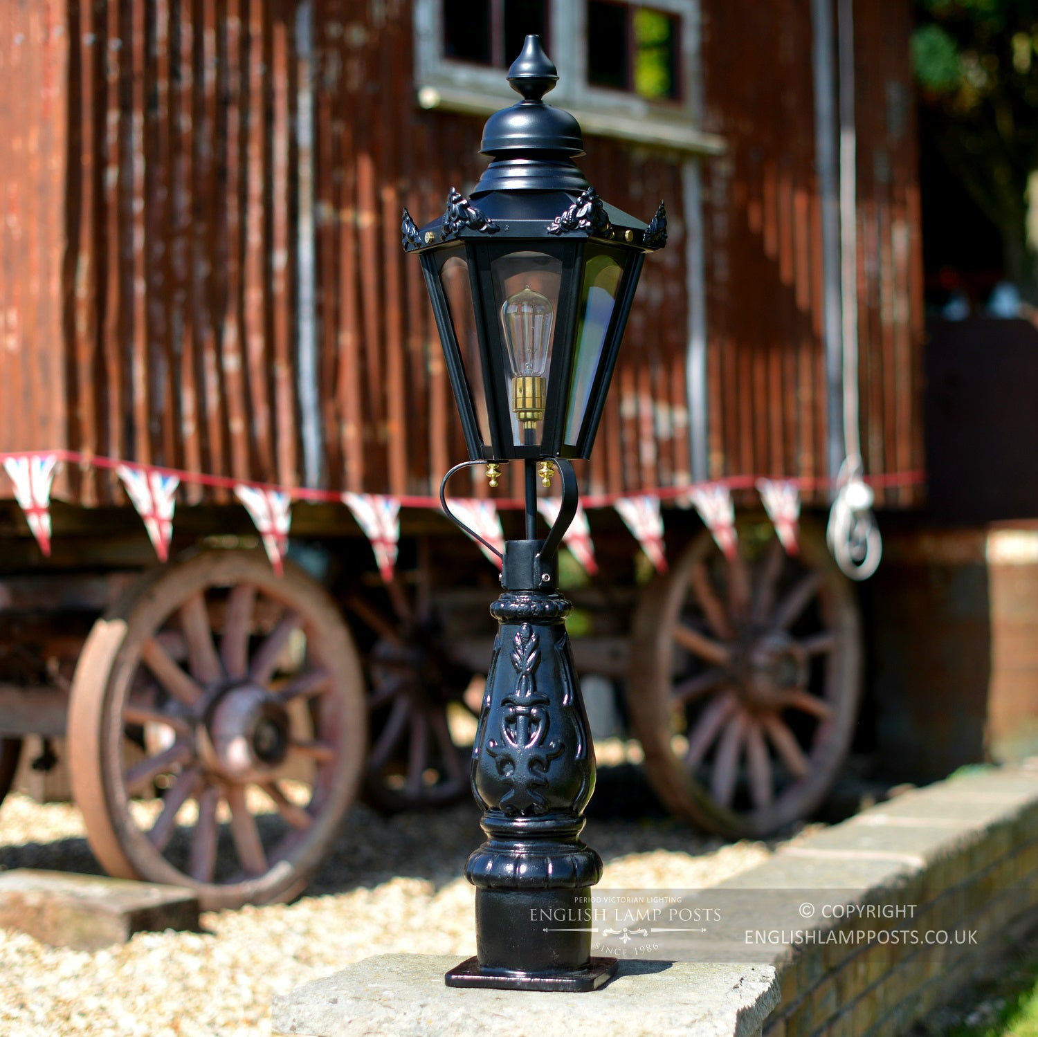Traditional pillar light on stone pillar