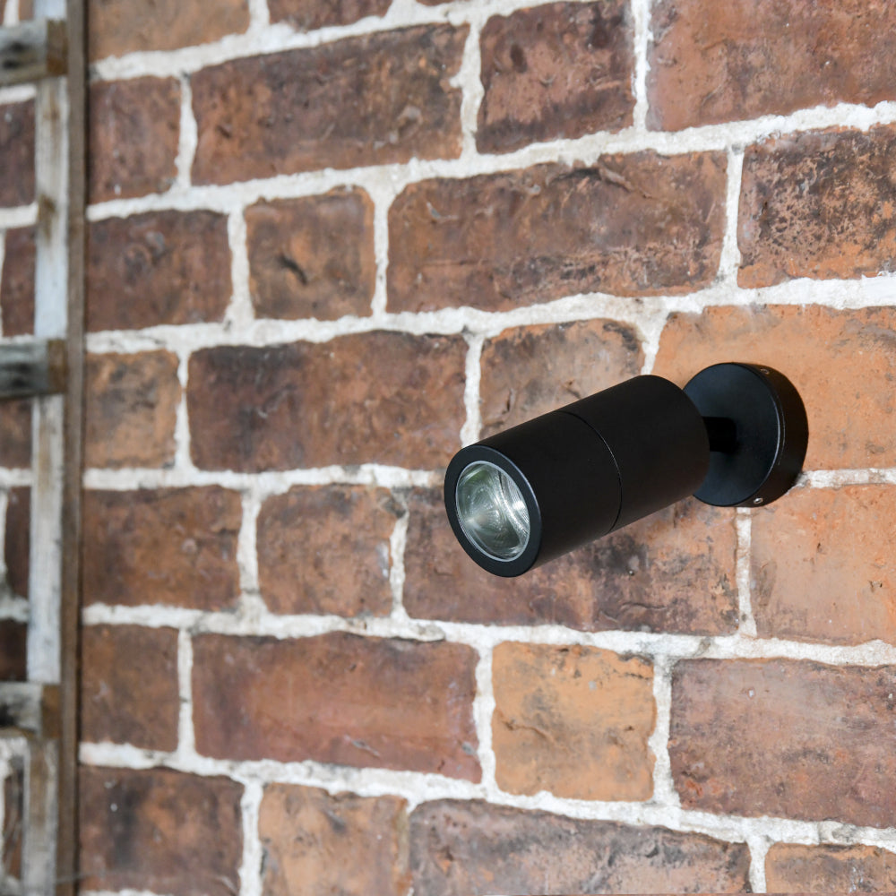 The 'Dartmoor' wall light in situ