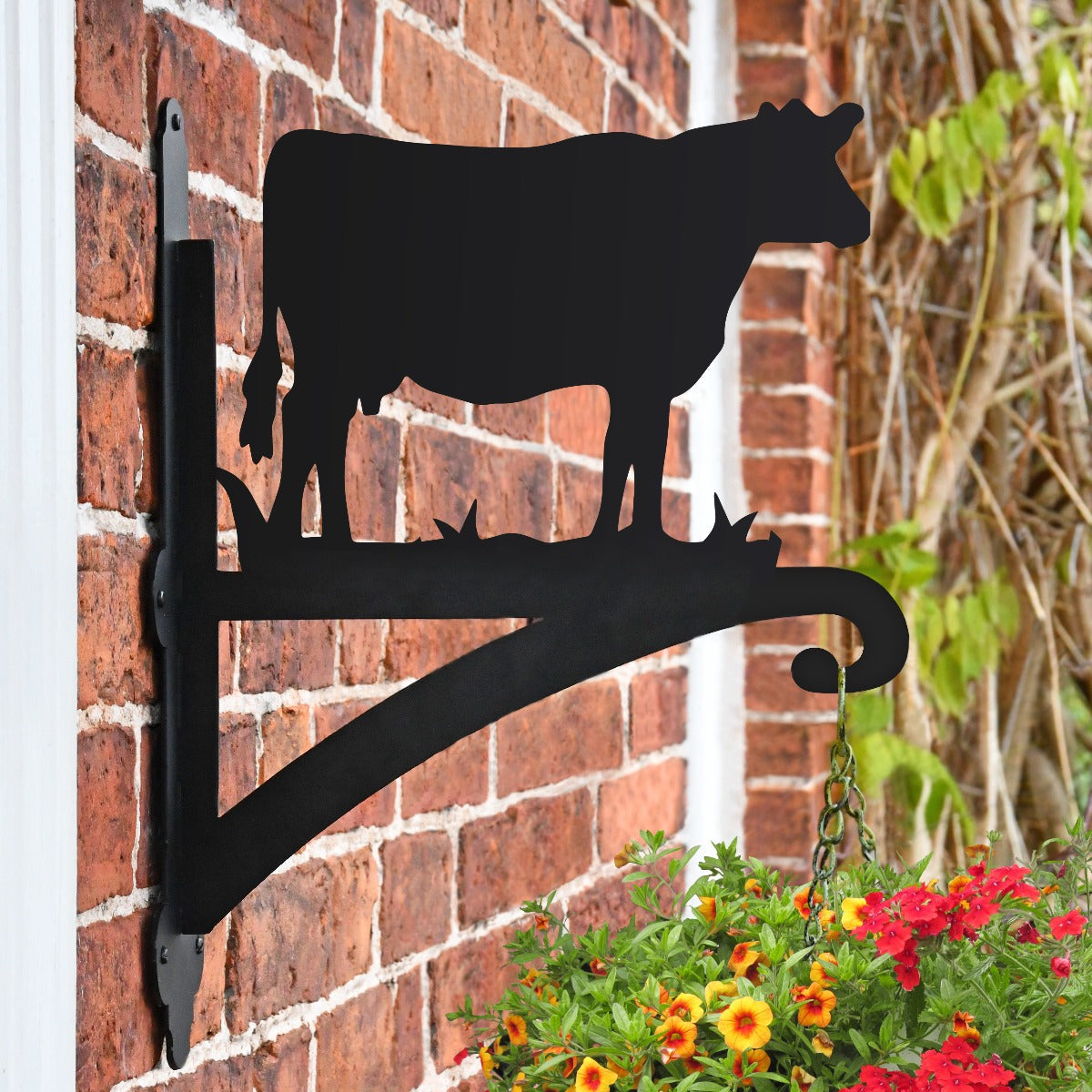 "Cow" Garden Hanging Basket Bracket On Brick Wall