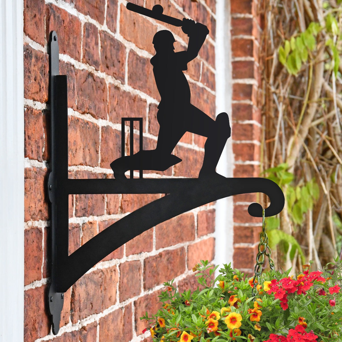 "Cricketer" Iron Hanging Basket Bracket Fitted On Wall