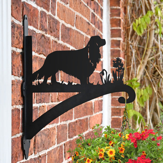 "Cavalier King Charles Spaniel" Dog Garden Hanging Basket Bracket In Black