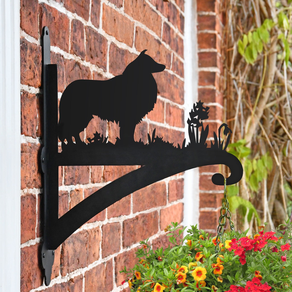 "Rough Collie" Dog Garden Hanging Basket Bracket Fitted To Brick Wall