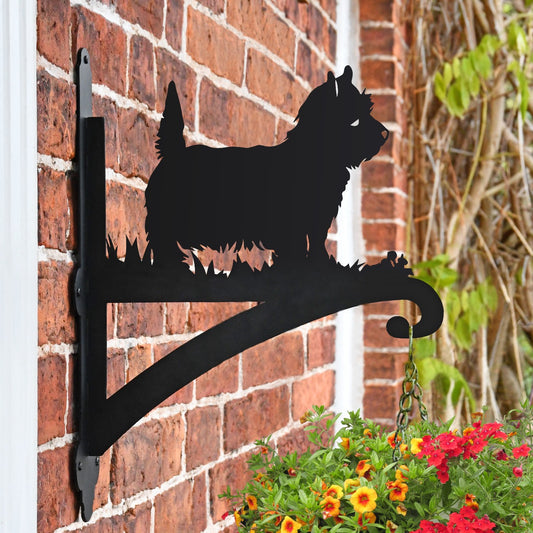 "West Highland Terrier" Dog Garden Hanging Basket Bracket On Brick Wall