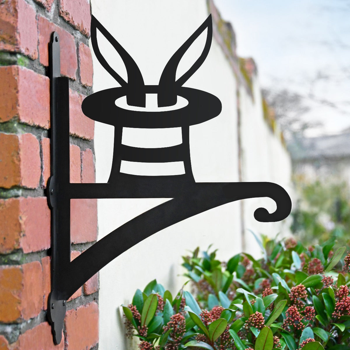 "Magician" Garden Hanging Basket Bracket In Black