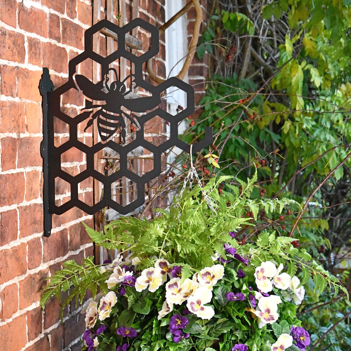 "Honeycomb Bee" Garden Hanging Basket Bracket
