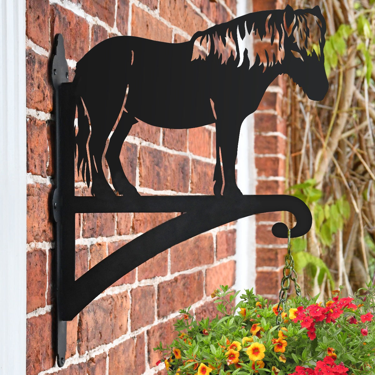 "Shetland Pony" Garden Hanging Basket Bracket On Brick Wall