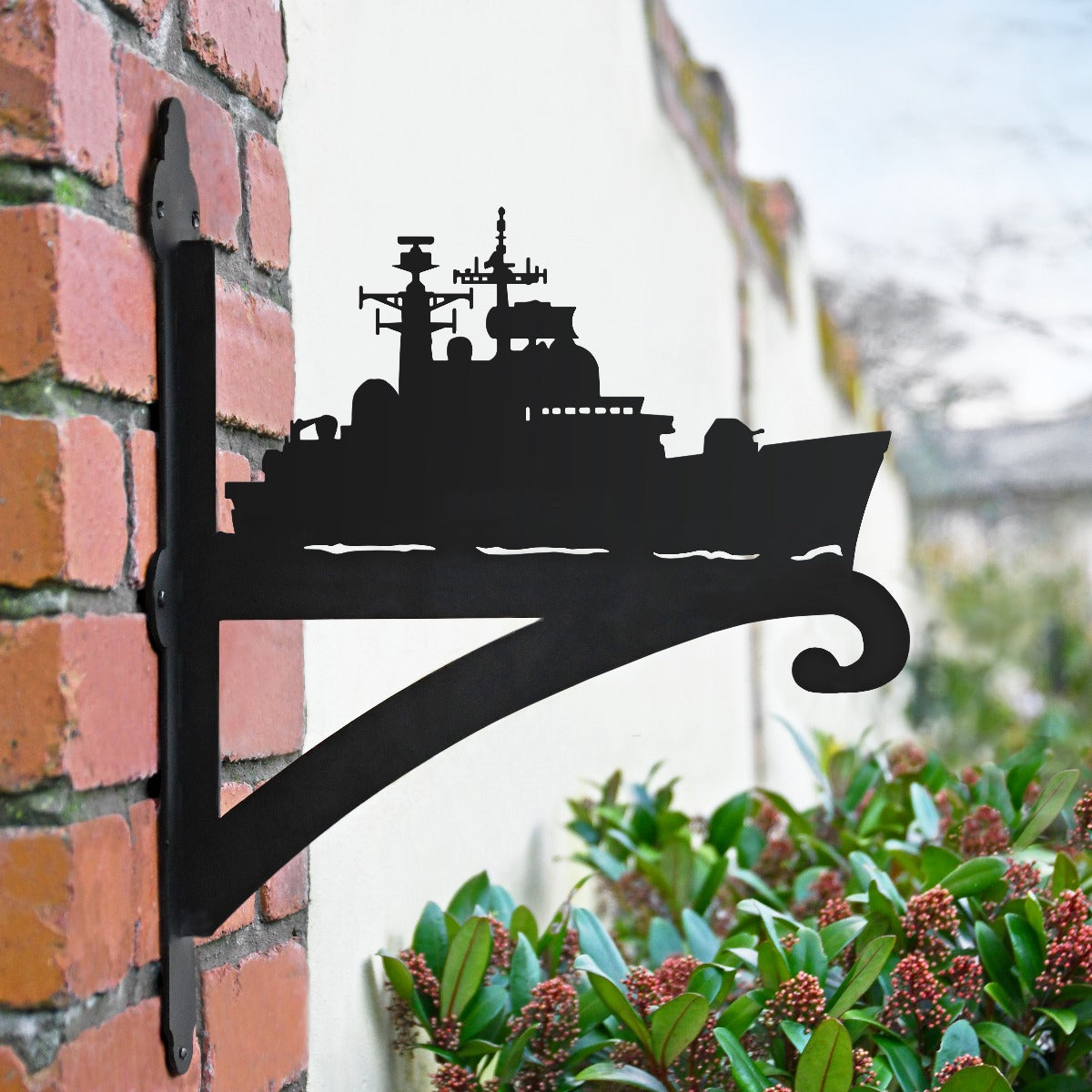 "HMS Edinburgh" Garden Hanging Basket Bracket