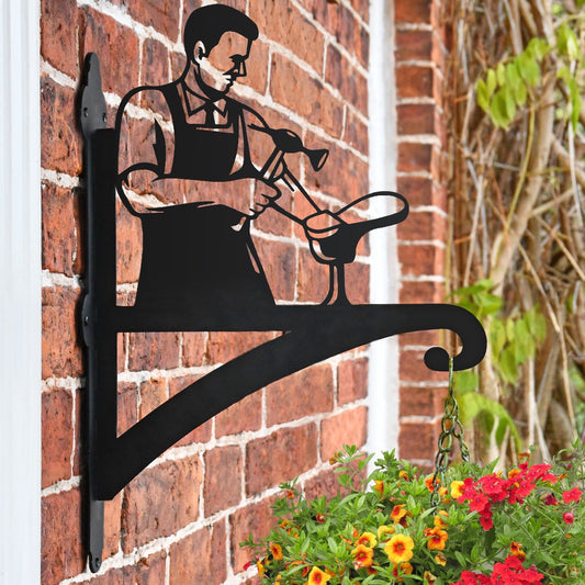 "Cobbler" Garden Hanging Basket Bracket On Brick Wall