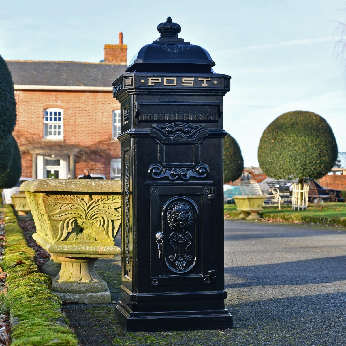 Black 'The Lincoln' Freestanding Pillar Post Box 