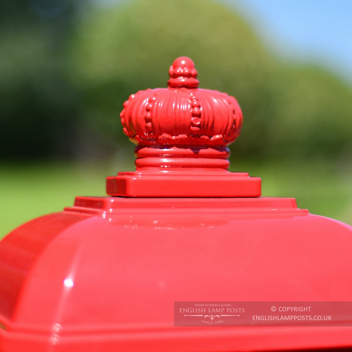 'The Lincoln' Red Freestanding Pillar Box