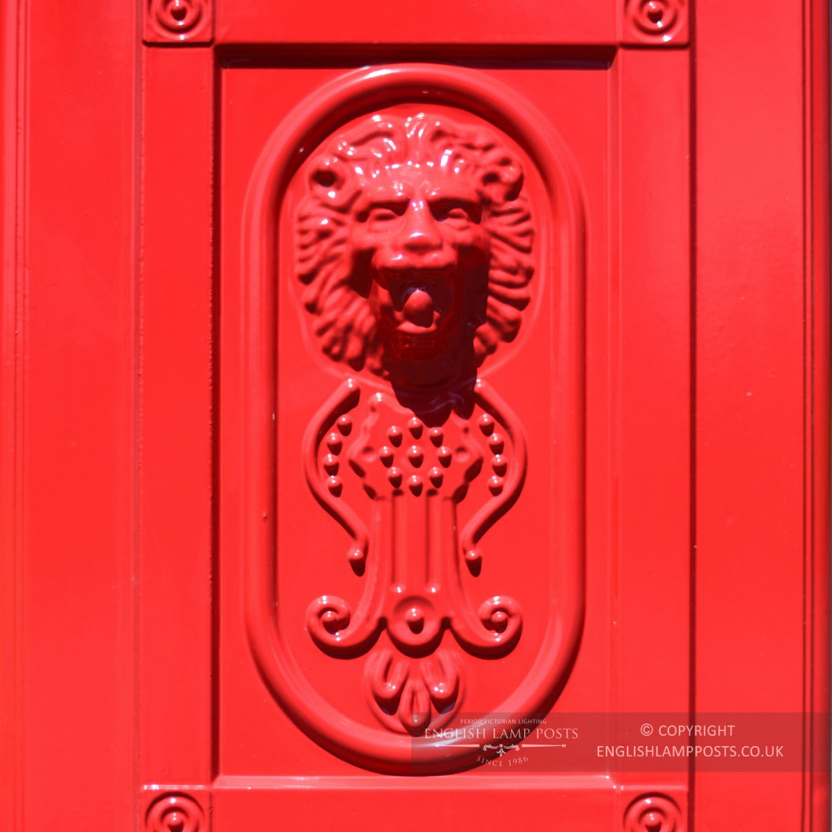 'The Lincoln' Red Freestanding Pillar Box