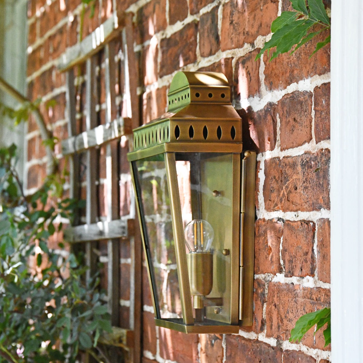 Antique Brass Flush Fitting Wall Lantern