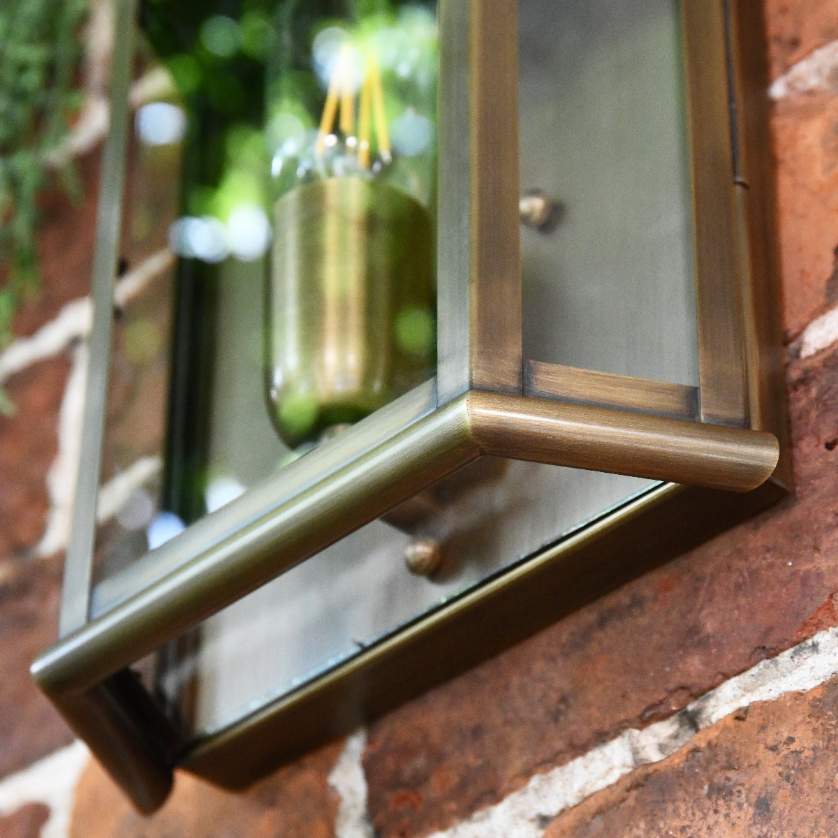 Antique Brass Traditional Wall Lantern