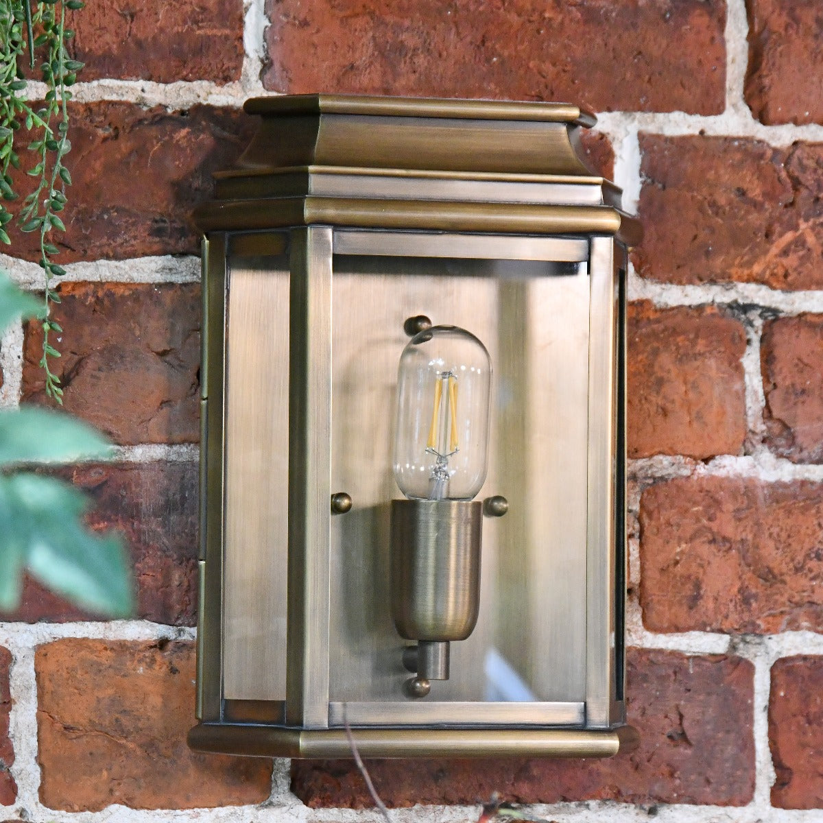 Antique Brass Traditional Wall Lantern