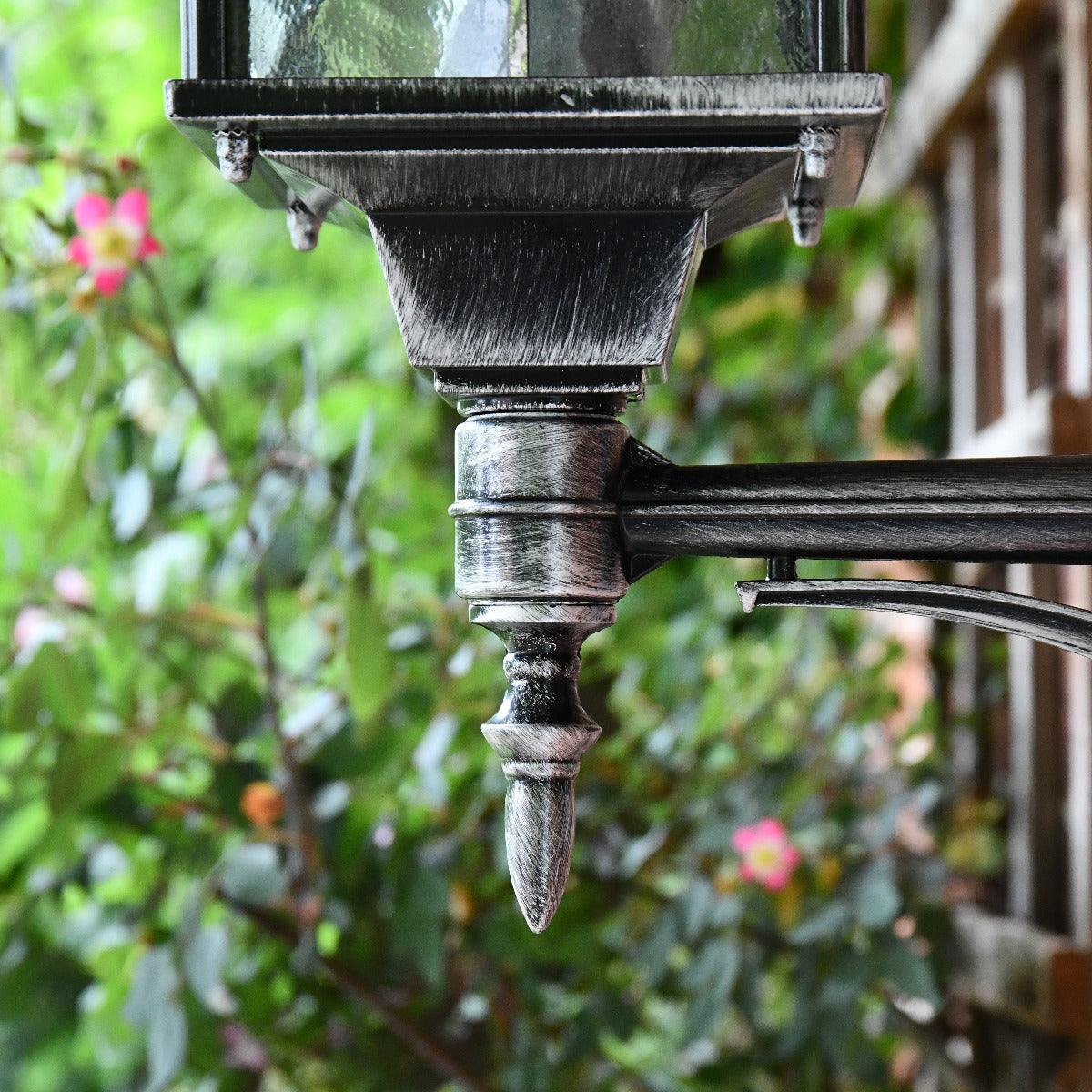 Classical Wall Lantern with Optional PIR Sensor
