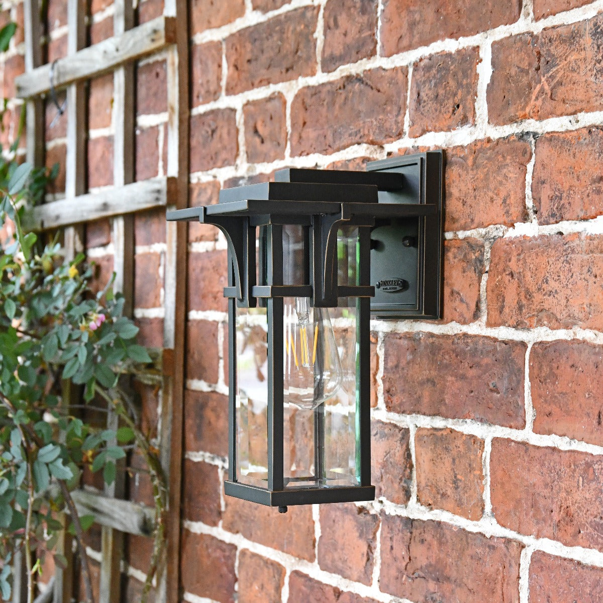 Modern Simplistic Wall Lantern in Bronze