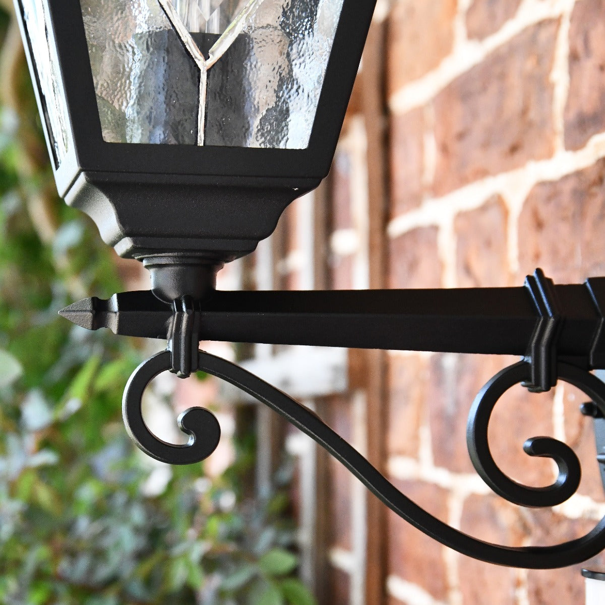 Traditional Black Wall Lantern With Built-In PIR Sensor