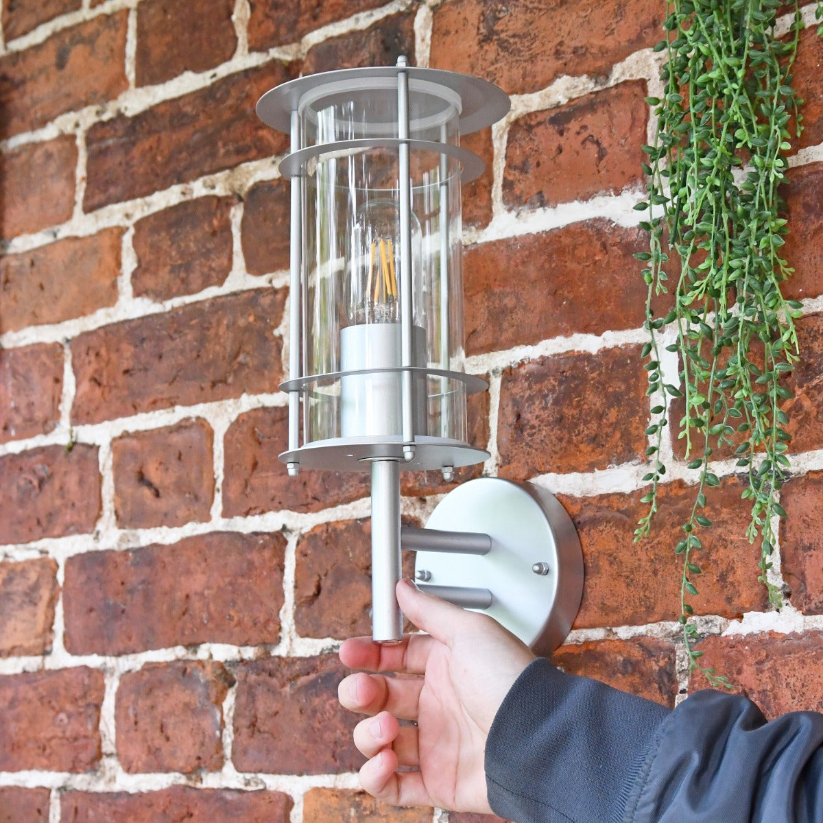 Wall Mounted Modern Cylindrical Lantern 
