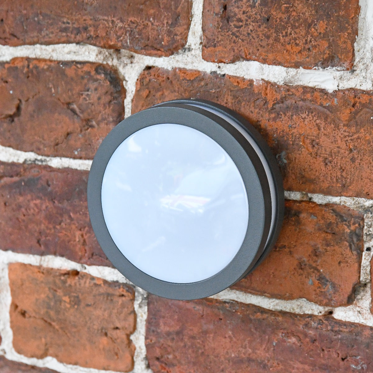 Modern Circular Garden Steps Wall Light